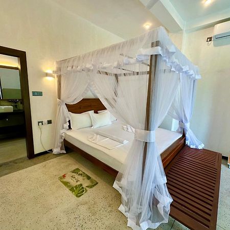 Love Island Galle Exterior photo